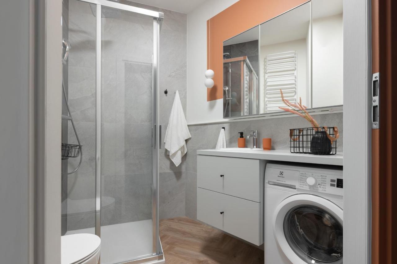 Glow Apartments, Aparthotel Kollataja - Wrzeszcz Gdansk Bagian luar foto