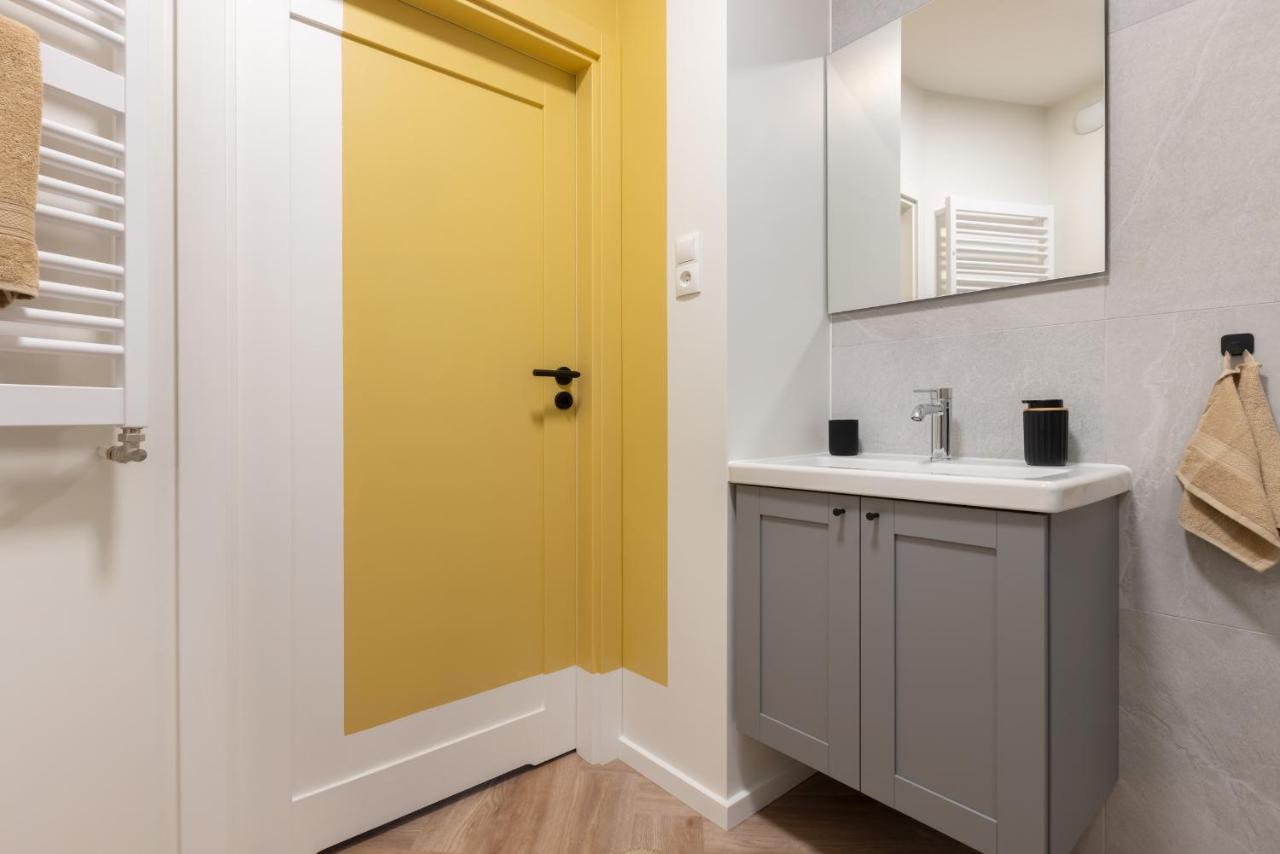 Glow Apartments, Aparthotel Kollataja - Wrzeszcz Gdansk Bagian luar foto