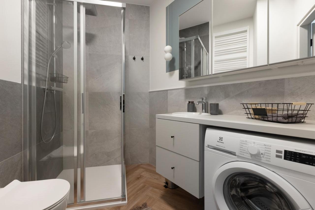 Glow Apartments, Aparthotel Kollataja - Wrzeszcz Gdansk Bagian luar foto